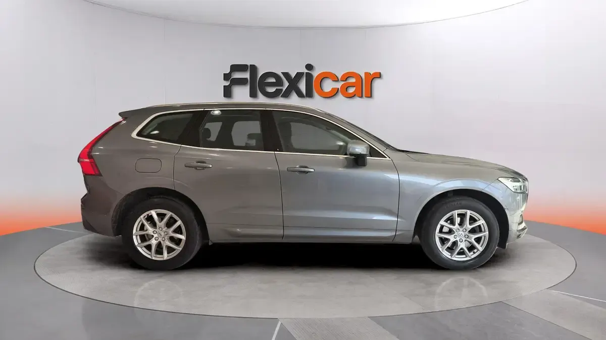 Usado Volvo XC60 Inscription 190 CV (139 kW) 2019 Gris SUV