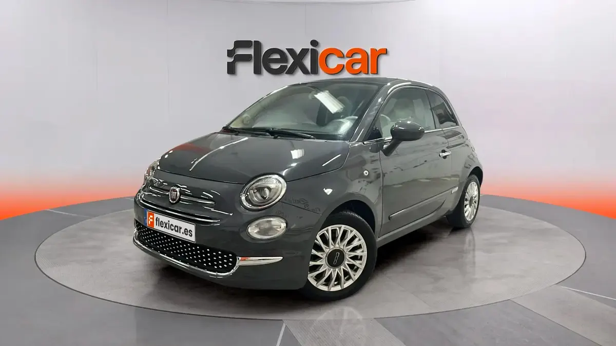 Usado Fiat 500 Dolcevita 69 HP (50 kW) 2019 Cinzento Sedan
