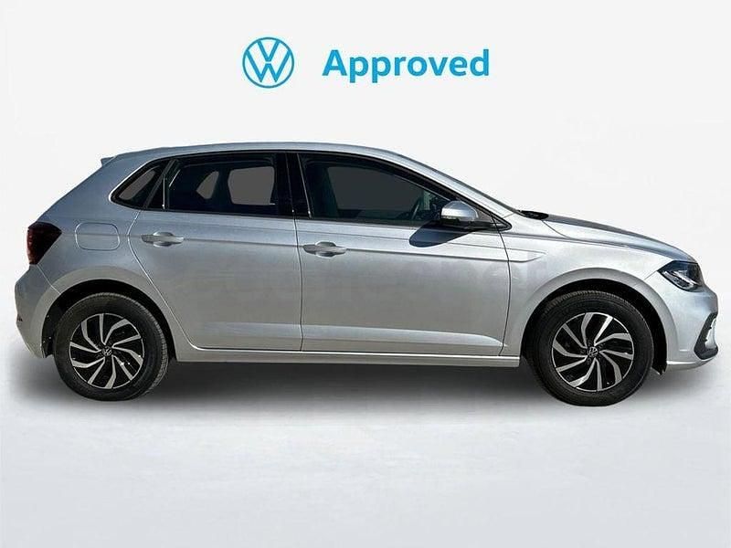 Usado VW Polo Life 95 CV (69 kW) 2024 Gris / plata Utilitario