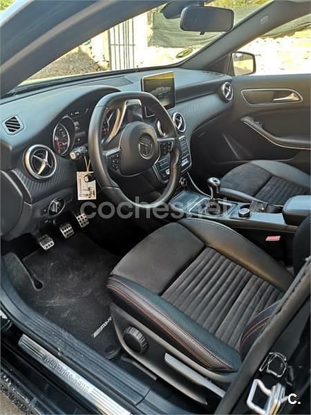 Usado Mercedes CLA200 AMG line 136 CV (100 kW) 2014 Negro Berlina