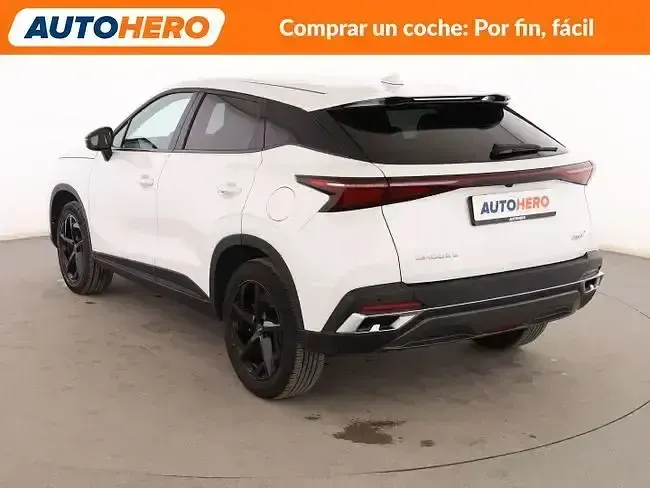 Usado Omoda 5 185 CV (136 kW) 2024 Blanco SUV