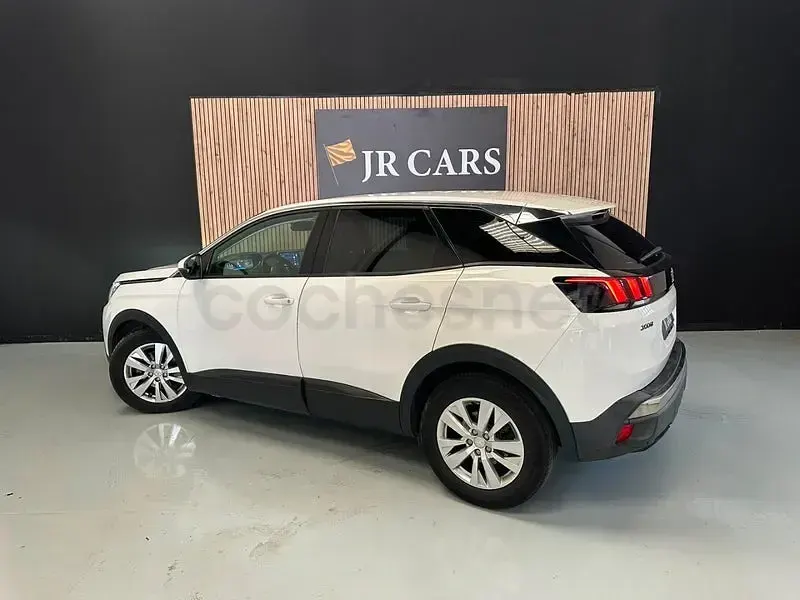 Usado Peugeot 3008 Active 150 CV (110 kW) 2016 Blanco SUV