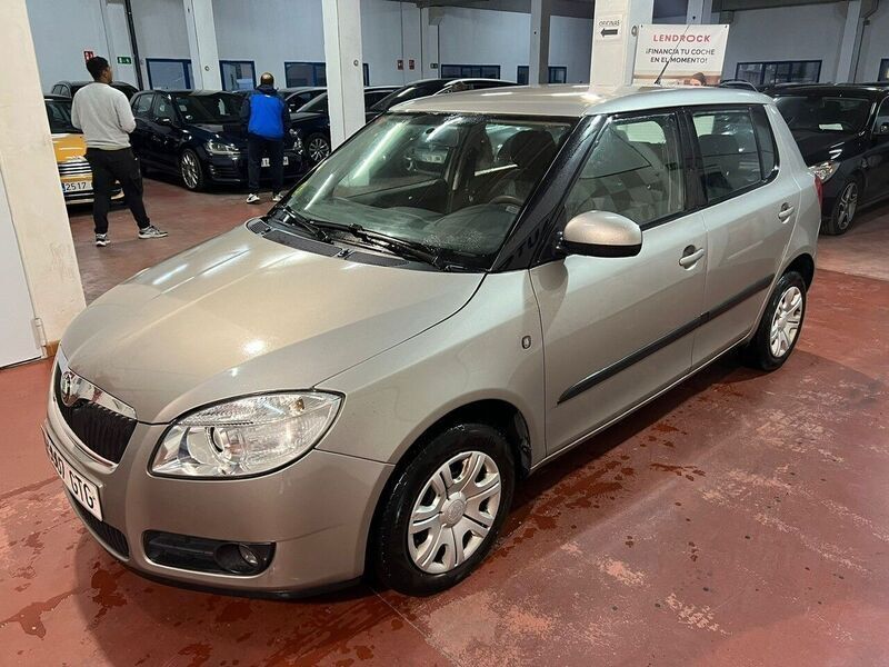 Brugt Skoda Fabia 80 HK (58 kW) 2010 Grå Hatchback