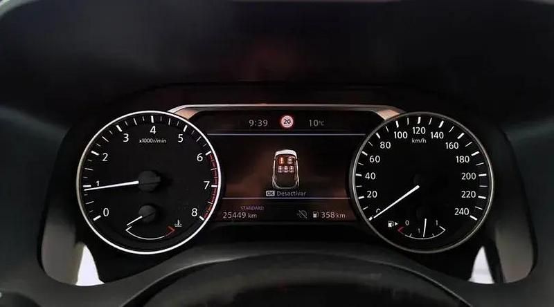 Usado Nissan Qashqai Acenta 140 CV (102 kW) 2024 Sapporo white (sólido) SUV