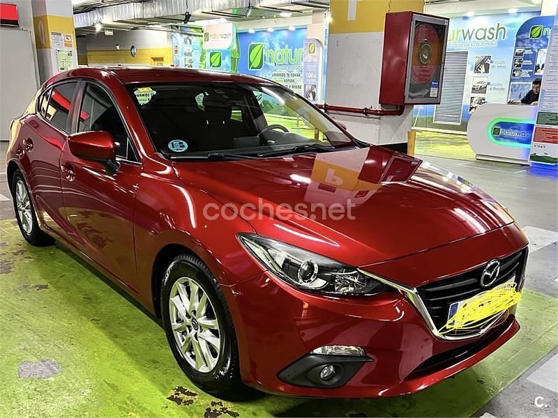 Usado Mazda 3 Style 120 CV (88 kW) 2016 Rojo Berlina