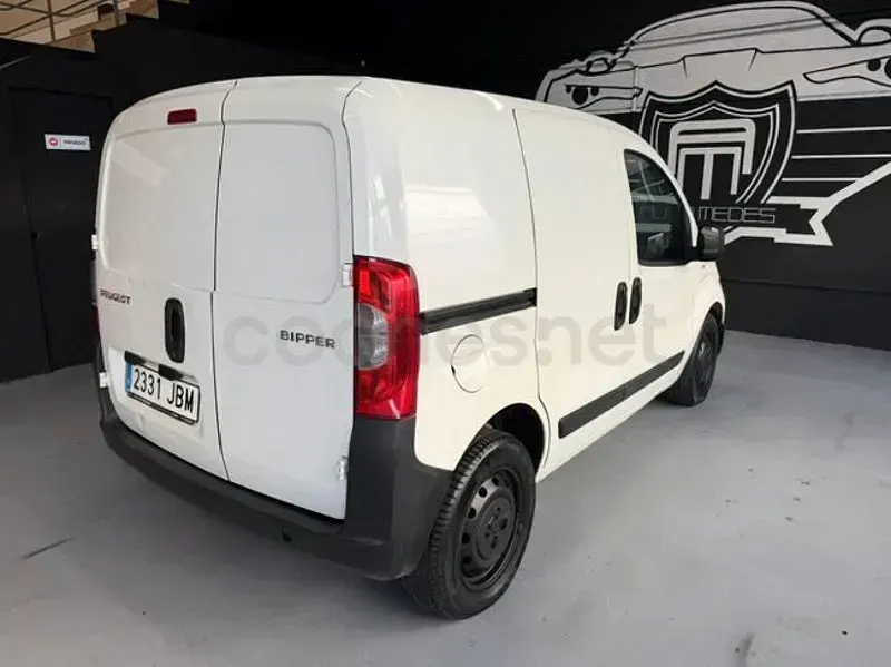 Usado Peugeot Bipper Style 75 CV (55 kW) 2014 Blanco Monovolumen