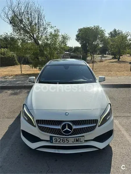 Usado Mercedes A180 AMG line 109 CV (80 kW) 2016 Blanco Utilitario