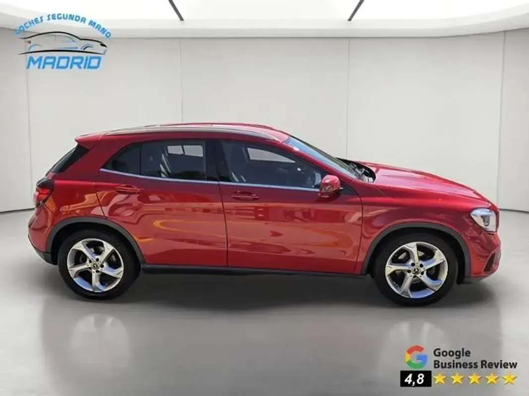 Usado Mercedes GLA200 136 CV (100 kW) 2018 Rojo SUV