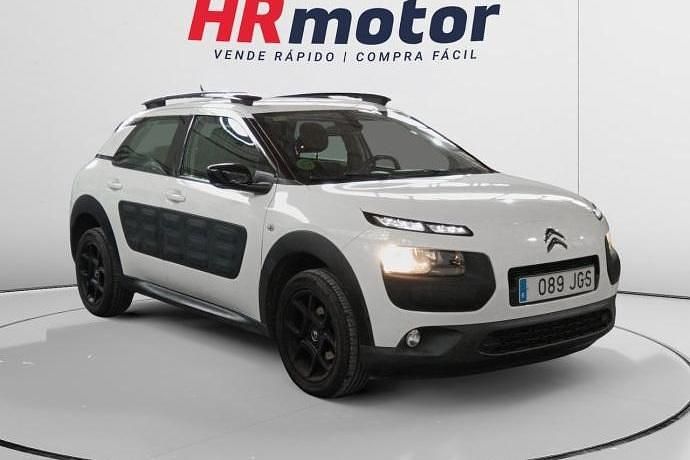 Usado Citroën C4 Cactus Feel 82 HP (60 kW) 2015 Citadino
