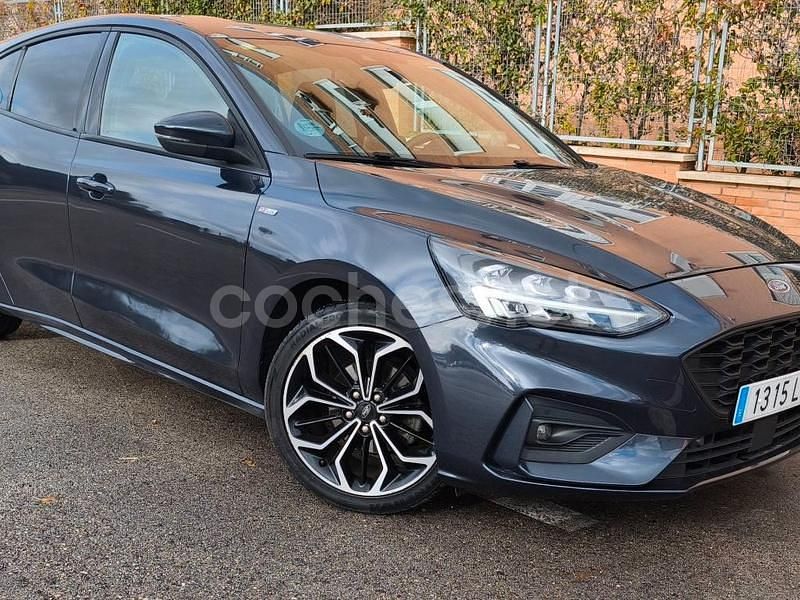 Usado Ford Focus ST-Line 125 CV (91 kW) 2020 Azul Berlina