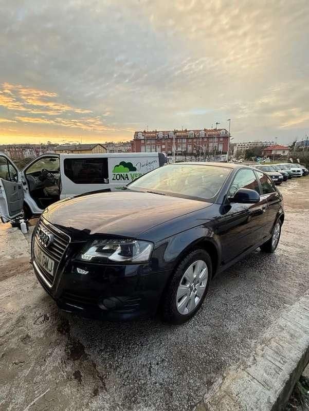 Azul Usado 2009 Audi A3 Ambiente Utilitario | 5000 € (Buen precio) - Imagen 1/4