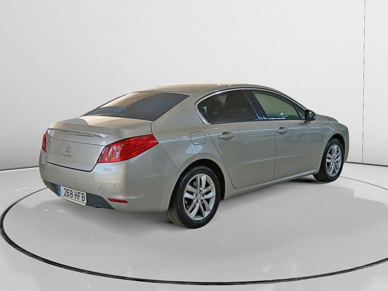 Usado Peugeot 508 Business-Line 111 CV (81 kW) 2011 Gris Berlina