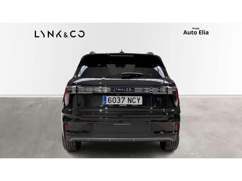 Usado Lynk & Co 01 280 CV (205 kW) 2025 Negro SUV