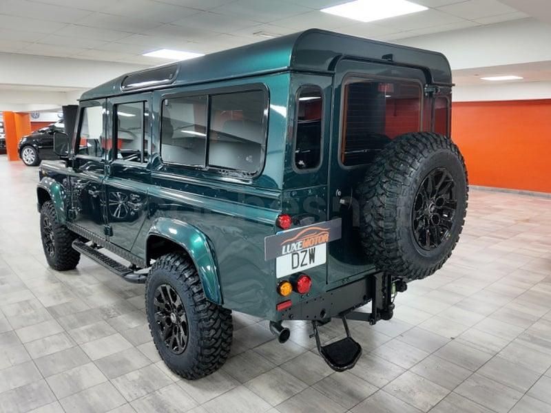 Usado Land Rover Defender SE 122 HP (89 kW) 2006 Verde Carrinha