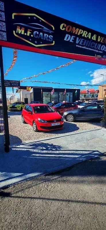 Usado VW Polo Advance 75 CV (55 kW) 2013 Rojo Utilitario