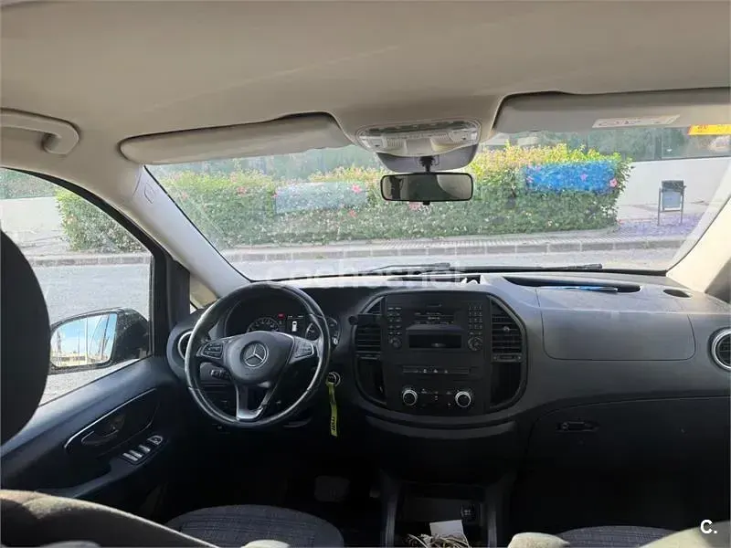 Usado Mercedes Vito Marco Polo 88 CV (64 kW) 2016 Negro Van