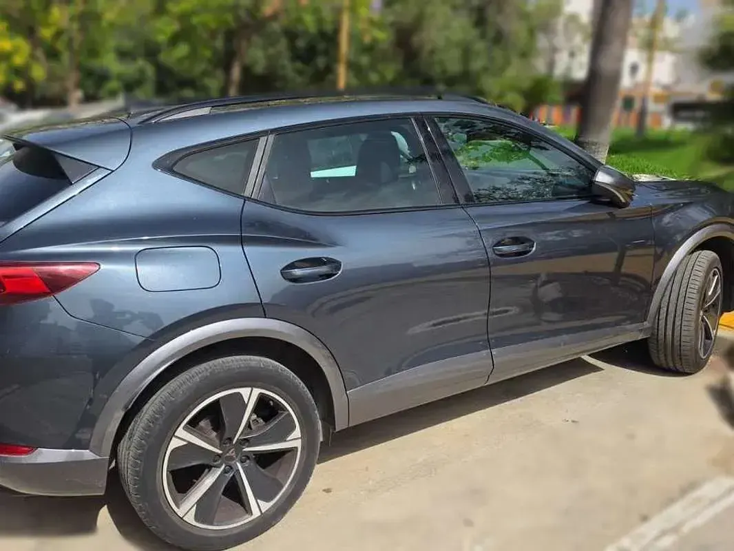 Usado Cupra Formentor 150 CV (110 kW) 2022 Gris SUV