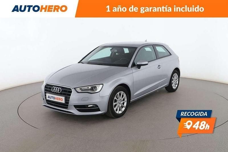 Plateado Usado 2016 Audi A3 Attraction Berlina | 15.299 € (Buen precio) - Imagen 1/3