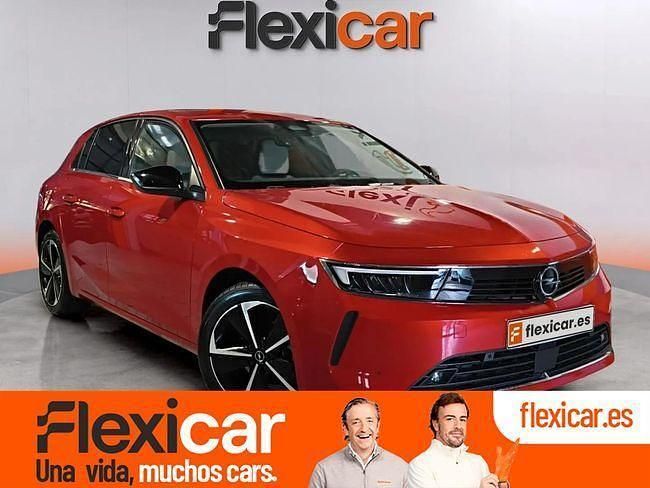 Rojo Usado 2022 Opel Astra Edition | 19.790 € (Un poco caro) - Imagen 1/4