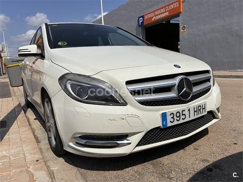 Blanco Usado 2013 Mercedes B200 Monovolumen | 10.000 € (Precio justo) - Imagen 1/4