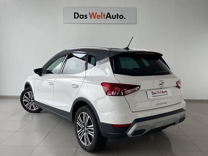 Usado Seat Arona Xperience 115 CV (84 kW) 2025 Blanco SUV