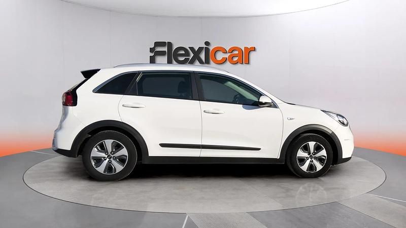 Usado Kia Niro 141 CV (103 kW) 2019 Blanco SUV