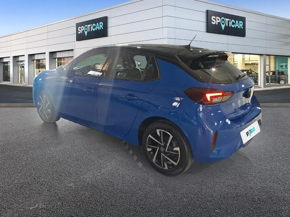 Usado Opel Corsa 110 CV (80 kW) 2026 Azul Utilitario