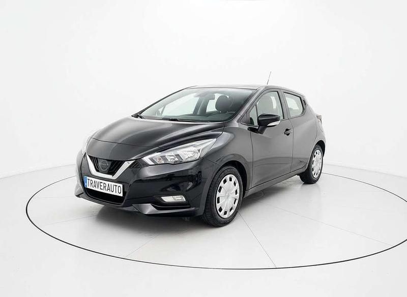 Usado Nissan Micra Acenta 92 CV (67 kW) 2023 Negro Utilitario
