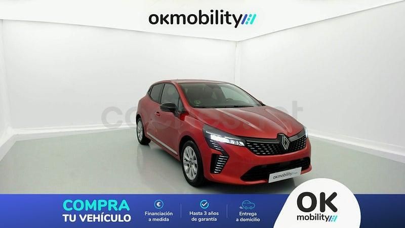 Usado Renault Clio V Evolution 100 CV (73 kW) 2025 Rojo Berlina