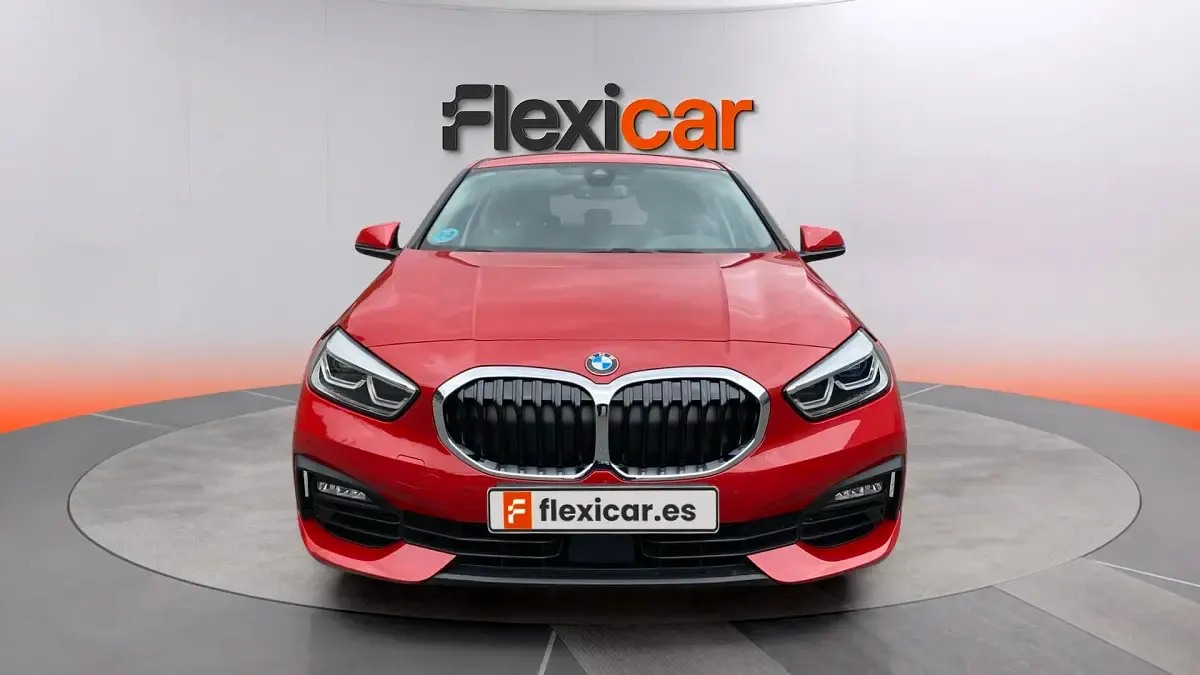 Usado BMW 116 116 CV (85 kW) 2022 Rojo Utilitario