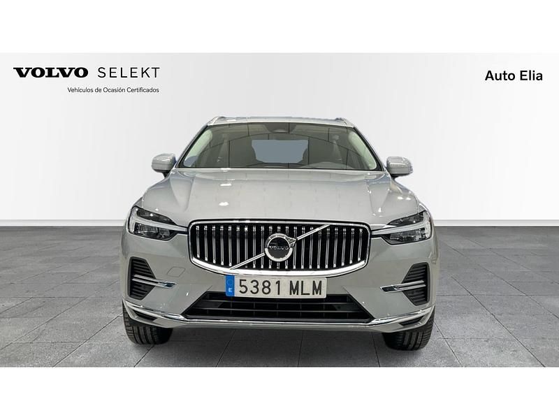 Usado Volvo XC60 Core 350 CV (257 kW) 2023 Gris SUV