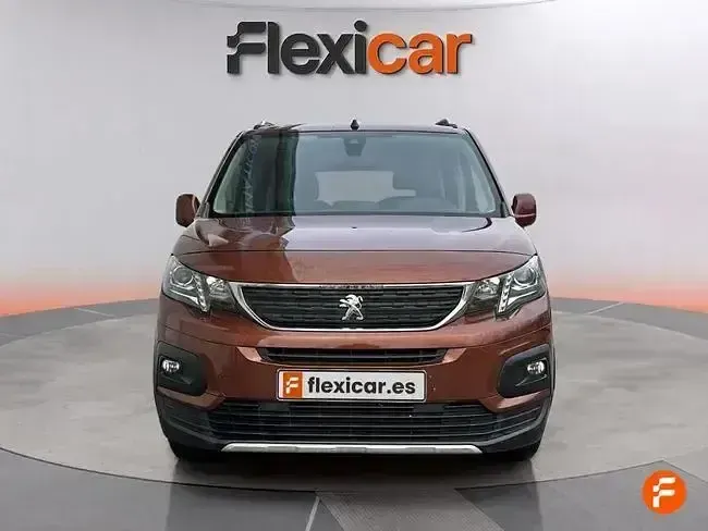Usado Peugeot Rifter Allure 130 CV (95 kW) 2019 Marrón Monovolumen