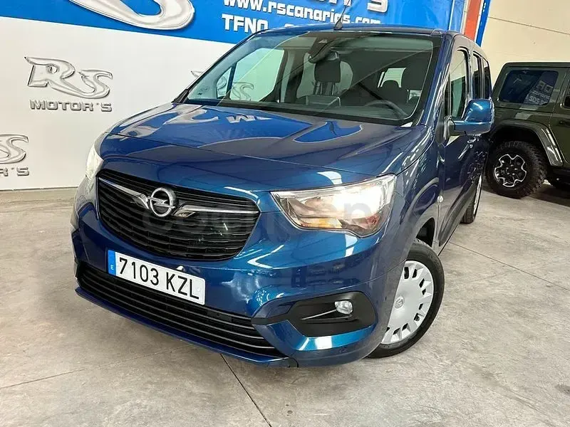 Usado Opel Combo Life Expression 102 CV (75 kW) 2019 Azul Monovolumen