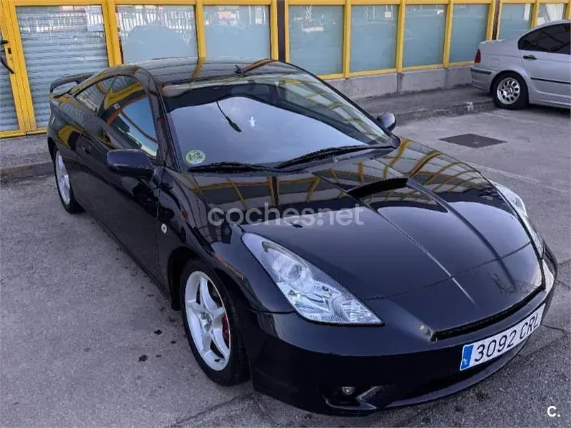 Usado Toyota Celica 143 CV (105 kW) 2004 Negro Coupe