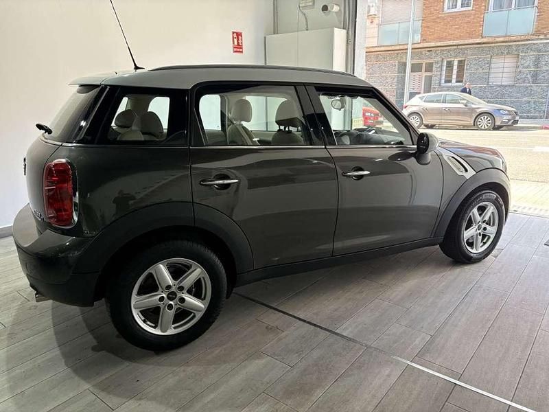 Usado Mini Cooper D Countryman 111 CV (81 kW) 2011 Verde SUV