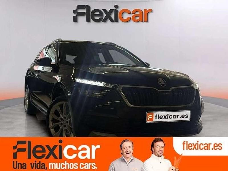Usado Skoda Kamiq 110 CV (80 kW) 2023 Negro SUV