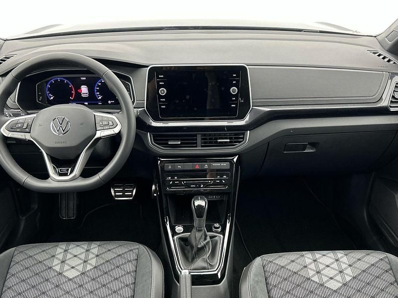 Usado VW T-Cross R-line 116 CV (85 kW) 2025 Gris plata SUV