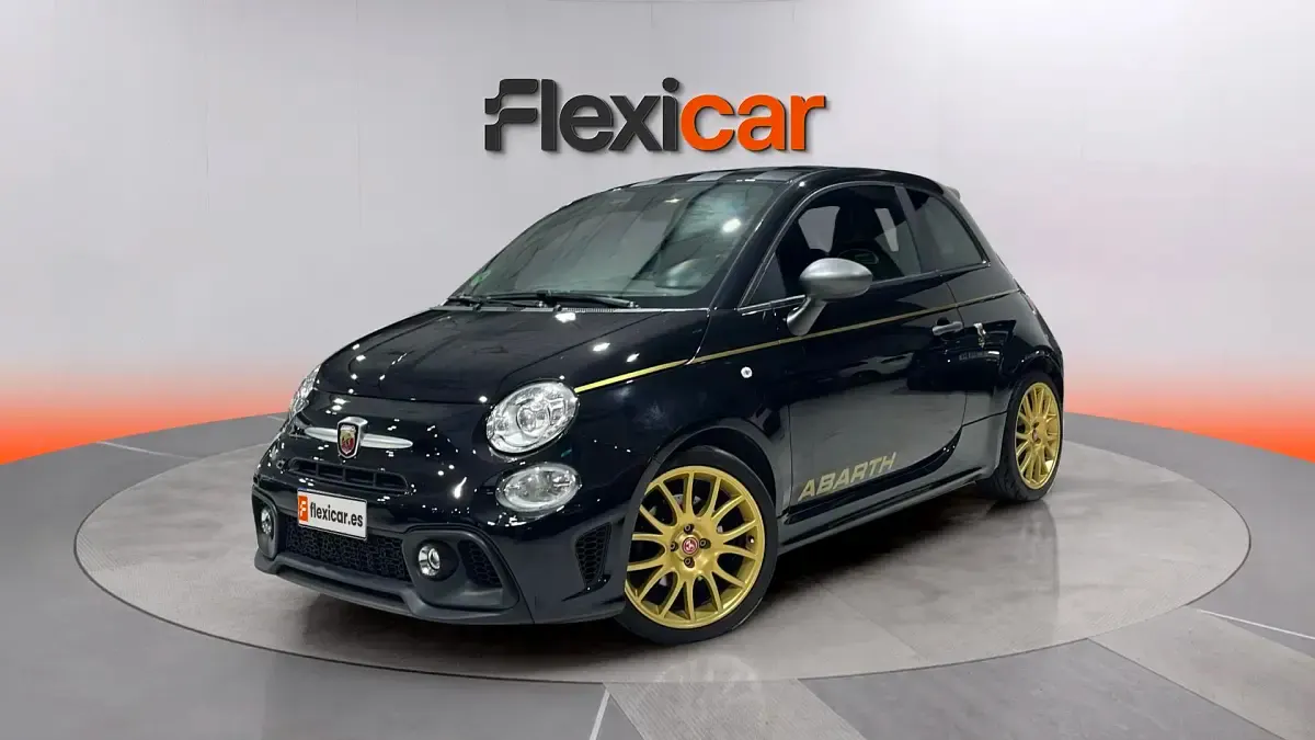 Usado Abarth 595 165 CV (121 kW) 2021 Negro Berlina