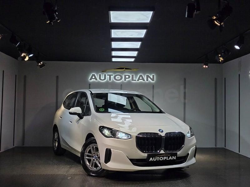 Usado BMW 218 150 CV (110 kW) 2022 Blanco Familiar