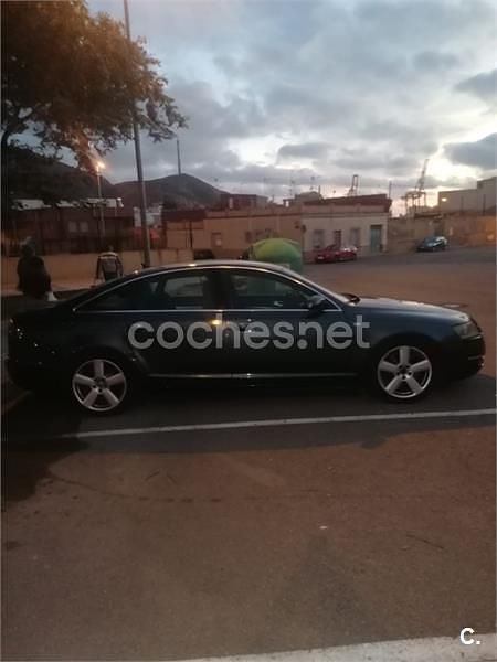 Usado Audi A6 225 CV (165 kW) 2005 Azul Familiar