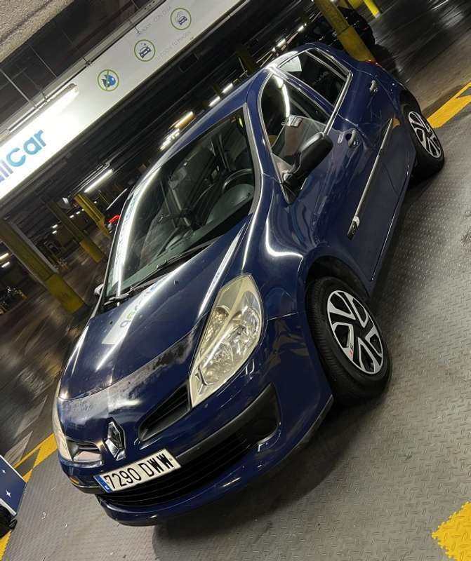 Usado 2006 Renault Clio II Authentique Utilitario | 2800 € (Precio justo) - Imagen 1/4