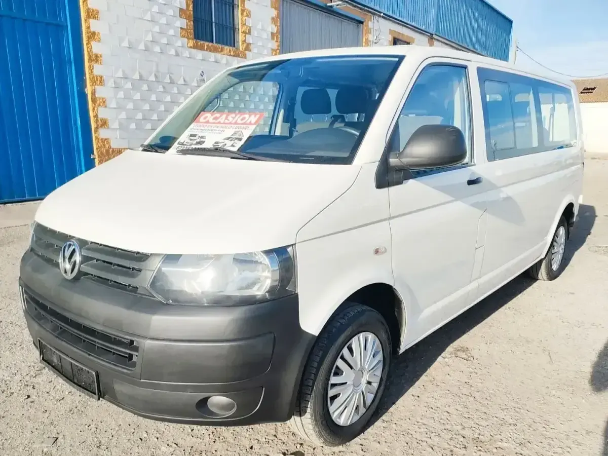 Käytetty VW Transporter Pro 140 HP (102 kW) 2013 Valkoinen Van