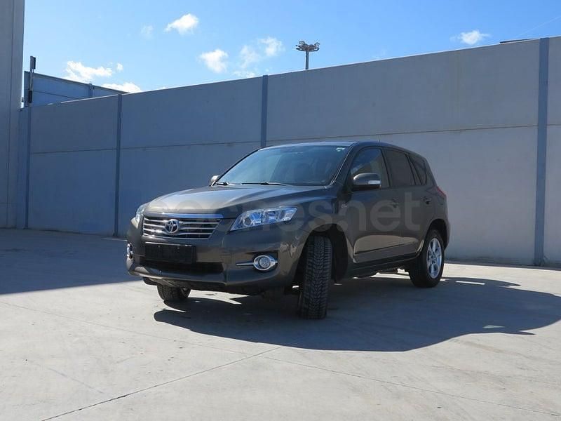 Usado Toyota RAV4 Active 150 CV (110 kW) 2010 Marrón SUV