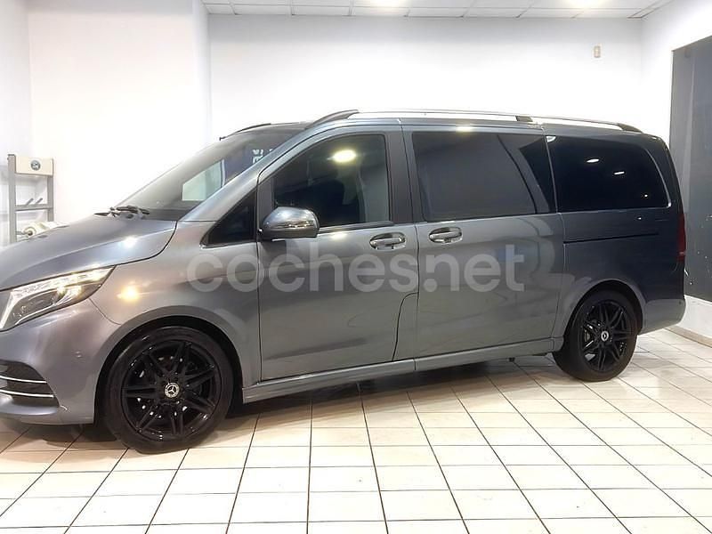 Usado Mercedes V250 Avantgarde 190 CV (139 kW) 2022 Gris / plata Monovolumen