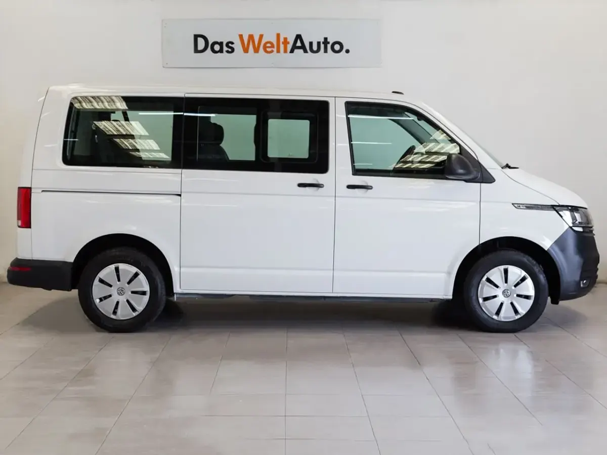 Usado VW Caravelle 110 CV (80 kW) 2022 Blanco Van