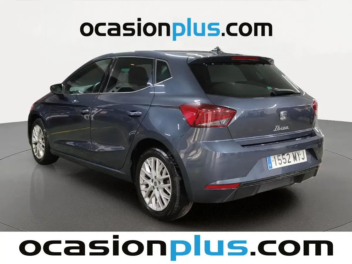 Usado Seat Ibiza XCELLENCE 116 CV (85 kW) 2025 Gris Utilitario