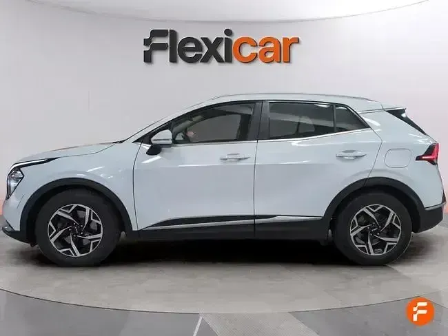 Usado Kia Sportage 136 CV (100 kW) 2023 Blanco SUV