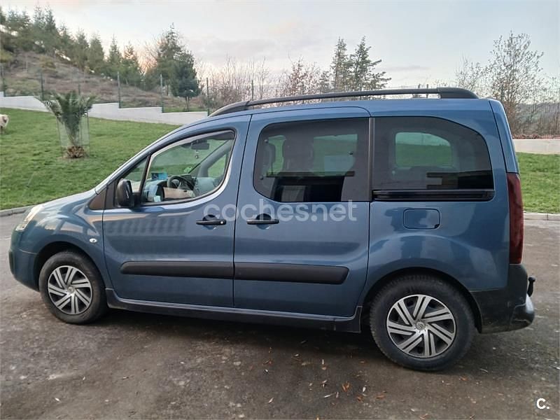Usado Citroën Berlingo Feel 75 CV (55 kW) 2016 Azul Monovolumen