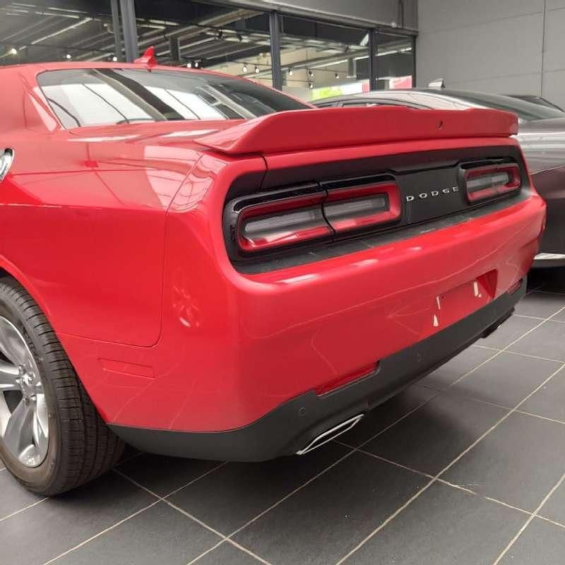 Usado Dodge Challenger SXT 309 CV (227 kW) 2022 Rojo Coupe