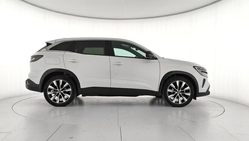 Usado Renault Austral Techno 160 CV (117 kW) 2024 Blanco nacarado SUV